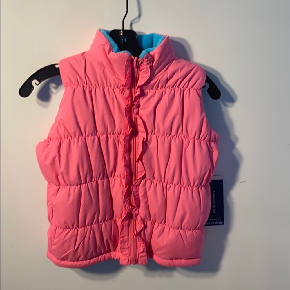 Reversible spring vest